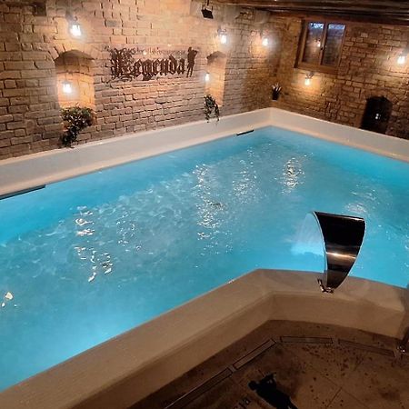 Hotel Legenda Stary Toruń Kültér fotó