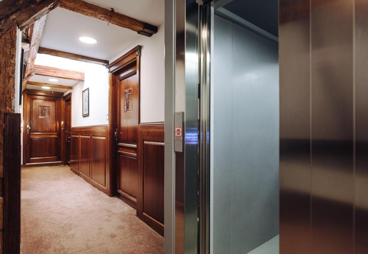 Hotel Legenda Stary Toruń Kültér fotó