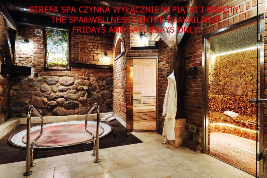 Hotel Legenda Stary Toruń Kültér fotó